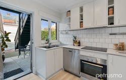 2/8-10 De Witt Street, Battery Point, Tas 7004