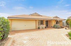 15A Justicia Close, Woodvale, WA 6026