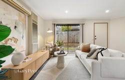 2/319 Nepean Highway, Brighton East, Vic 3187