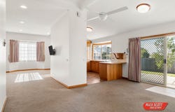 9 The Crescent, Inverloch, Vic 3996