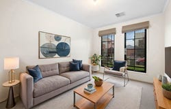 33 Macmillan Avenue, Mawson Lakes, SA 5095