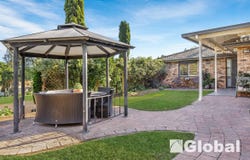 33 Houston Avenue, Tenambit, NSW 2323