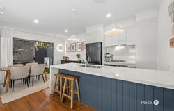 5/51 Railway Parade, Norman Park, Qld 4170