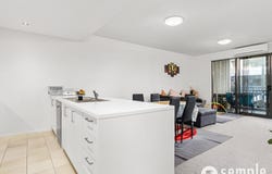 4/1 Stockton Bend, Cockburn Central, WA 6164