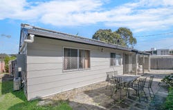 24 Clarendon Avenue, Bethania, Qld 4205
