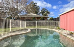 249 Thirlmere Way, Thirlmere, NSW 2572