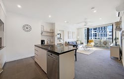 401/101C Lord Sheffield Circuit, Penrith, NSW 2750