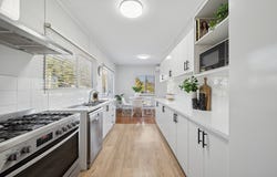 67 Minto Crescent, Arana Hills, Qld 4054
