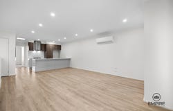 4 Gudali Walk, Clyde North, Vic 3978