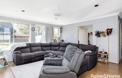 32 Lloyd George Grove, Tanilba Bay, NSW 2319