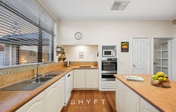 19 Kin Bay Entrance, Mindarie, WA 6030