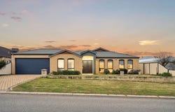 23 Gungurru Avenue, Hocking, WA 6065