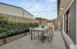 2/10 Murphy Street, Altona North, Vic 3025