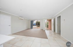 10/34 Sid Barnes Crescent, Gordon, ACT 2906