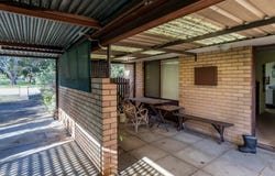 11 Townsend Street, Armadale, WA 6112
