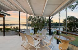 35 Brisbane Corso, Fairfield, Qld 4103