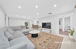 2 Kenmax Avenue, Hampton Park, Vic 3976