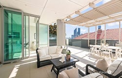 2/33 Ellis Street, Kangaroo Point, Qld 4169