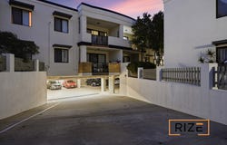 8/5 Eastleigh Loop, Currambine, WA 6028