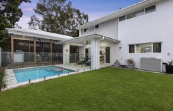 2 Foxwood Circuit, Wakerley, Qld 4154