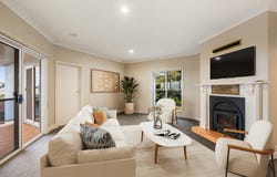 1D James Street, Redwood, Qld 4350