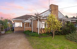 1 Springhall Parade, Pascoe Vale South, Vic 3044