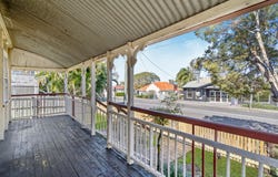 60 Blackstone Road, Newtown, Qld 4305