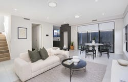 1/53 Persea Ave, Riverstone, NSW 2765