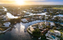 18 Binda Place, Sorrento, Qld 4217