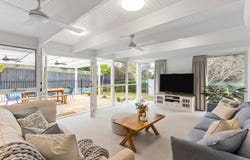 10 Somers Avenue, Mount Martha, Vic 3934