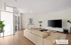 8/272 West Coast Highway, Scarborough, WA 6019