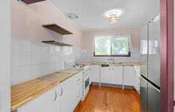 2 Witney Street, Manoora, Qld 4870