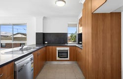 27/22 Oleander Avenue, Biggera Waters, Qld 4216