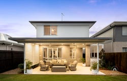 34 Leaf Street, Greenbank, Qld 4124