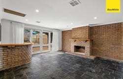 4 Tern Court, Melton, Vic 3337