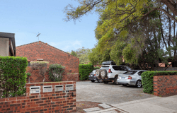 1/4 Strickland Street, South Perth, WA 6151