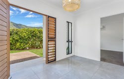 Bentley Park, Qld 4869