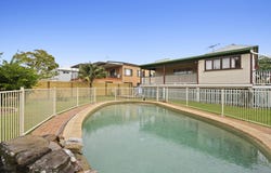 57 Park Road, Wooloowin, Qld 4030