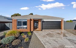 27 Hosken Street, Maryborough, Vic 3465