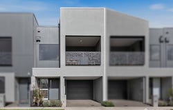 102 Edgar Avenue, Cranbourne South, Vic 3977
