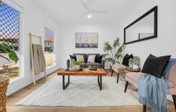 23 Bemina Crescent, Spring Mountain, Qld 4300