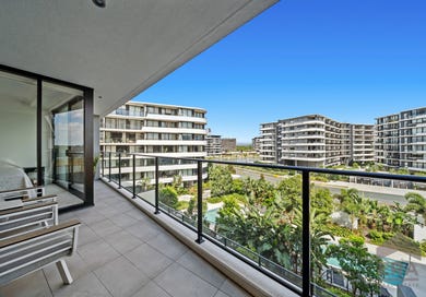 2411/1 Grant Avenue, Hope Island, Qld 4212 Apartment for Sale