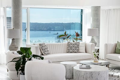/international/au/penthouse-116-bathurst-street-sydney-nsw-137891326/