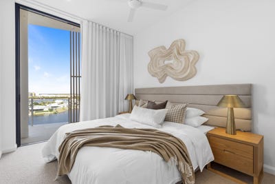 /international/au/11-waterside-retreat-birtinya-qld-152760396/