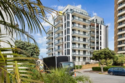 /international/au/601-2-canning-st-glenelg-north-sa-151451256/