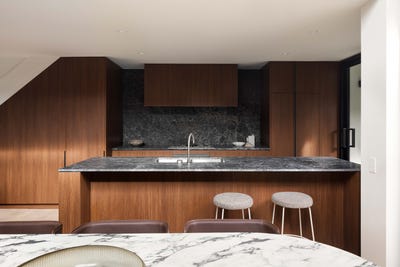 /international/au/2g-270-church-street-richmond-vic-152428972/
