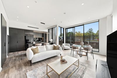 /international/au/104-3-bennelong-parkway-wentworth-point-nsw-151546176/