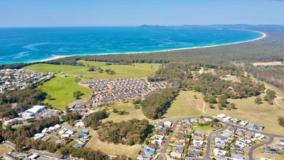 /international/au/lot-18-seabreeze-parade-black-head-nsw-204010332/