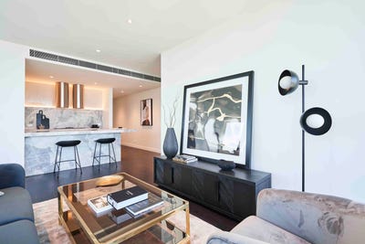 /international/au/6103-cnr-king-street-and-little-lonsdale-street-melbourne-vic-143600972/