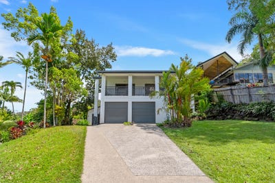/international/au/11-minerva-avenue-mooroobool-qld-152503936/
